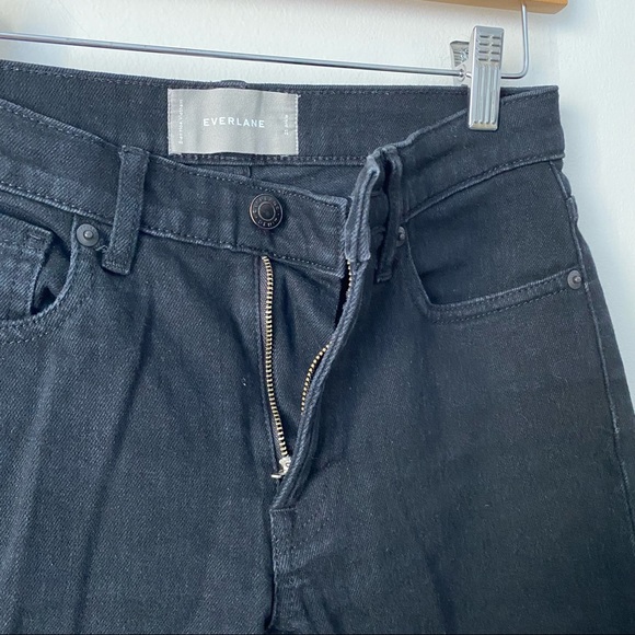 ⭐️ Everlane | Black Relaxed Skinny Ankle Jeans - Picture 5 of 7